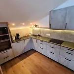 Kitzalp Apartamento
